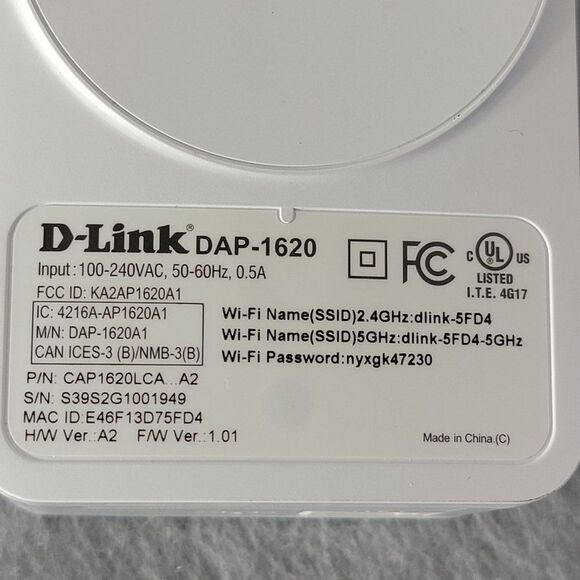 D-Link DAP-1620 AC1200 Dual Band Wi Fi Wireless Range Extender White - Picture 3 of 7